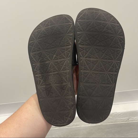 The North Face Women’s Base Camp Slide Sandal Black Size 6 - Picture 7 of 11
